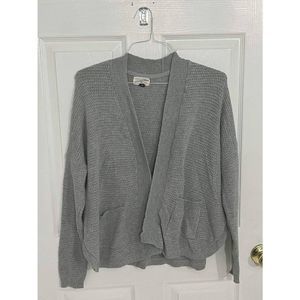 Women's Sweater Size Medium